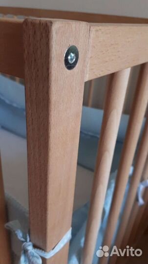 Детская дерев. кровать Икеа с матрасом и комплект