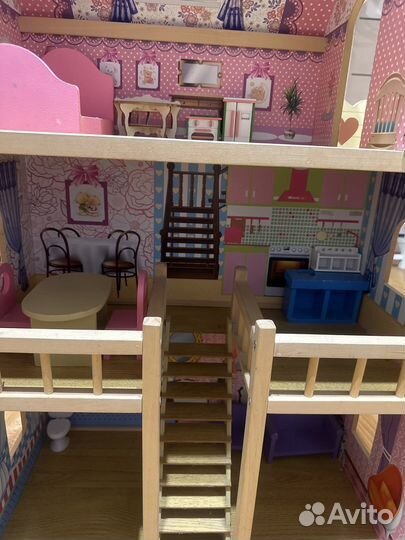 Домик кукольный