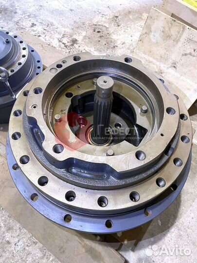 Редуктор хода EC290CLR 14569763