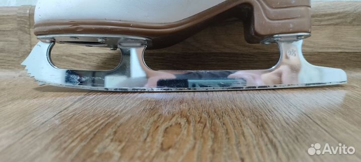 Фигурные коньки jackson excel