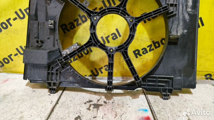 Диффузор вентилятора охлаждения дефект Ниссан Тиида C11