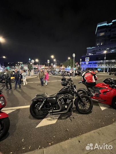 Harley Davidson sportster 883