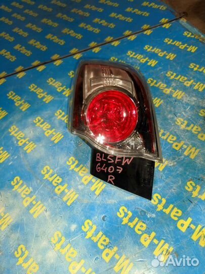 Стоп-сигнал правый Mazda Axela BL5FW
