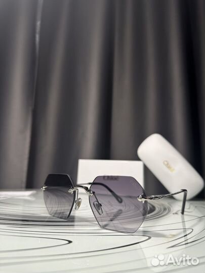 Солнцезащитные очки