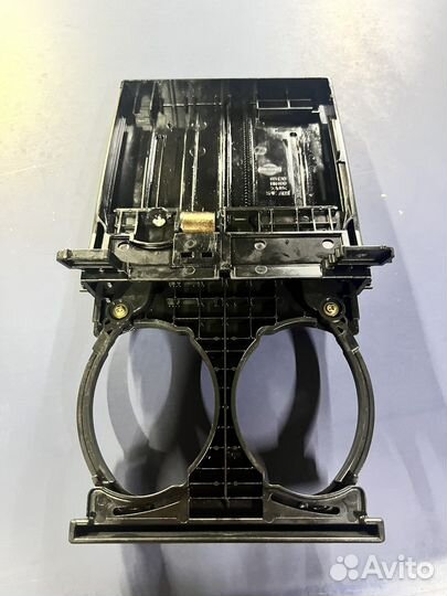 Подстаканник nissan almera n16