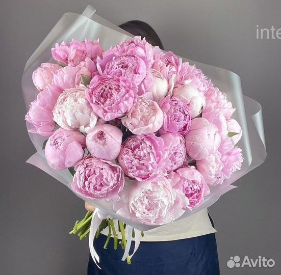 Букет пионов