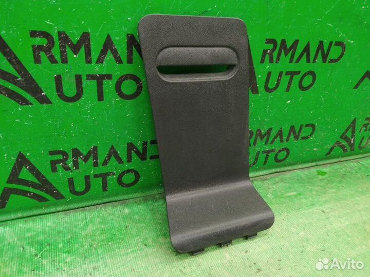 Обшивка багажника Renault Duster 2010