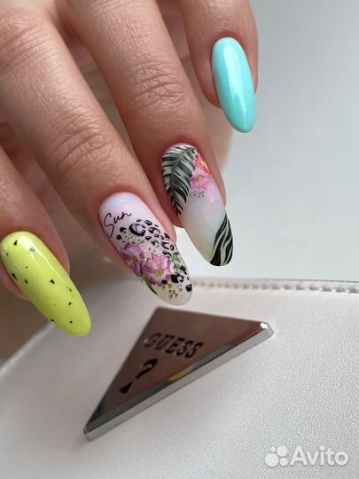 Маникюр и наращивание ногтей