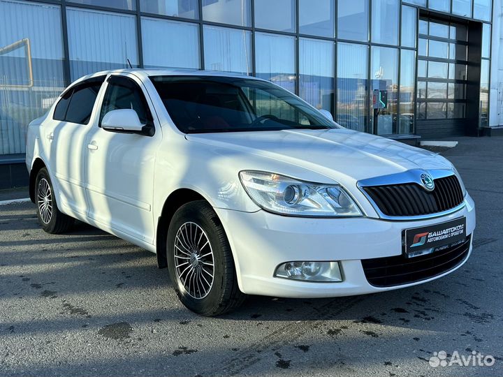 Skoda Octavia 1.6 МТ, 2012, 235 500 км