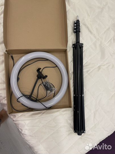 Кольцевая лампа