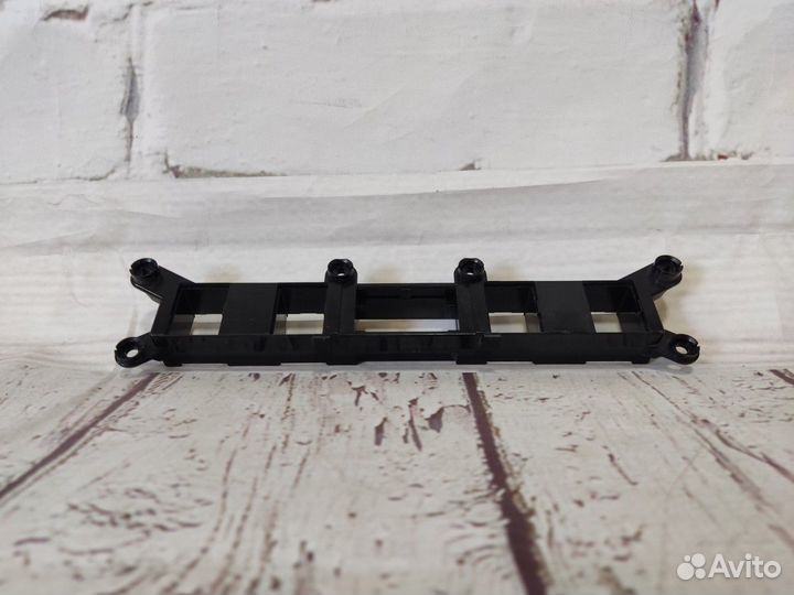 Кронштейн кнопок на панели приборов Picanto 05-10