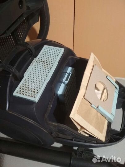 Пылесос lg 1600w