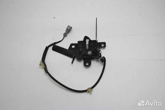 Замок капота Subaru Impreza