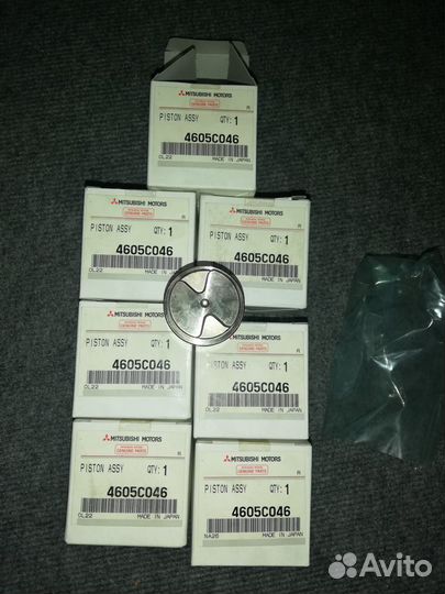 Поршень суппорта ASX/Outlander 4605C046 новый