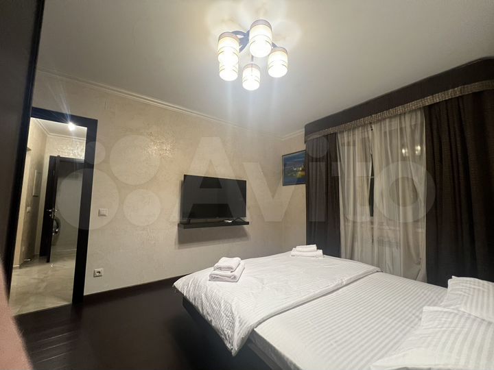 3-к. квартира, 70 м², 1/9 эт.