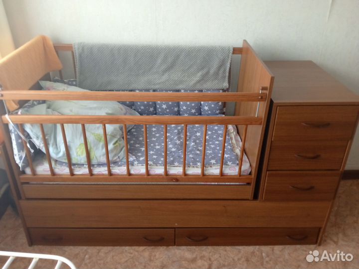 Детская кровать для новорожденных