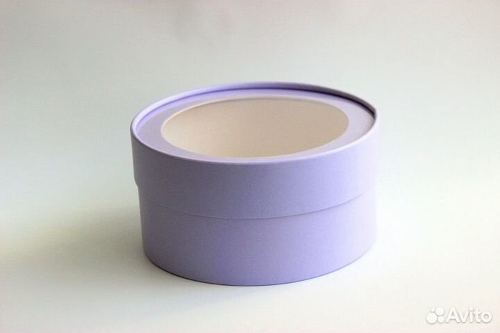 Коробка круглая с окном