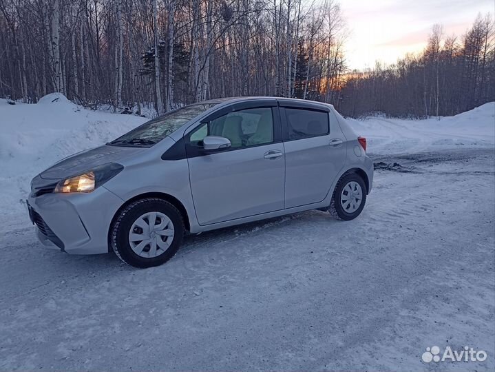 Toyota Vitz 1.0 CVT, 2014, 82 000 км