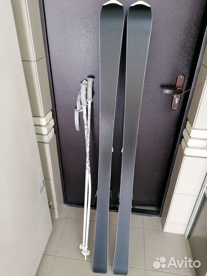 Продаю горные лыжи Atomic