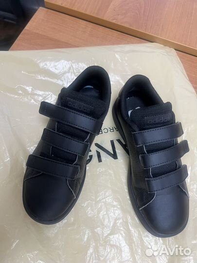 Кроссовки Adidas размер 32