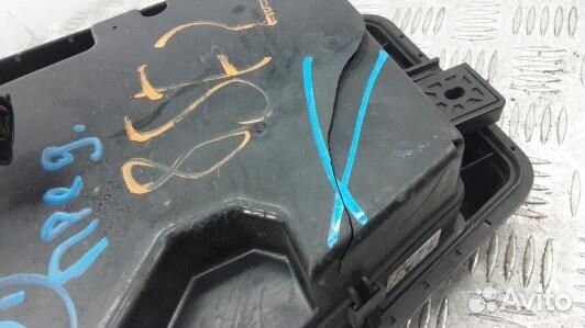 Блок предохранителей hyundai genesis (85F02M101)