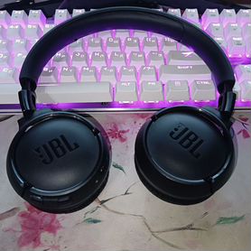 Беспроводные наушники JBL tune 520bt