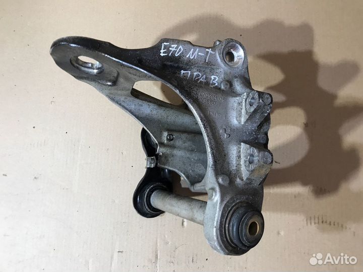 Кулак поворотный задний правый Bmw X5 E70 N55B30