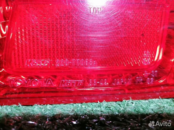 Фонарь (стоп сигнал) правый 33-49 Toyota Camry Cam