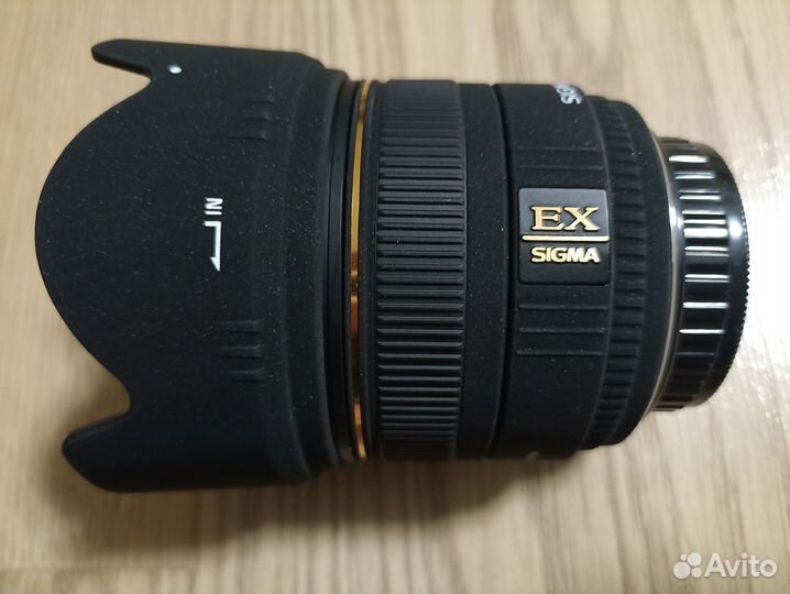 Объектив Sigma 30 1.4 на Pentax K