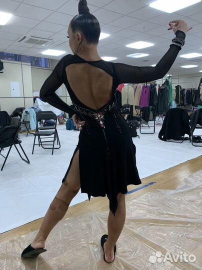 Костюм для бальных танцев