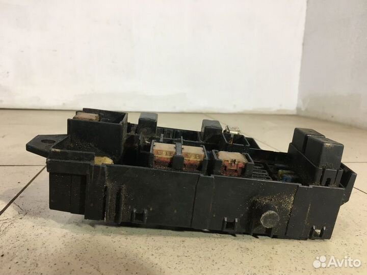 Блок предохранителей