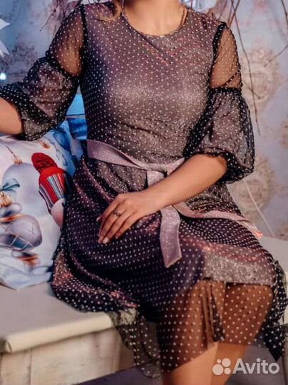 Нарядное женское платье 42 44