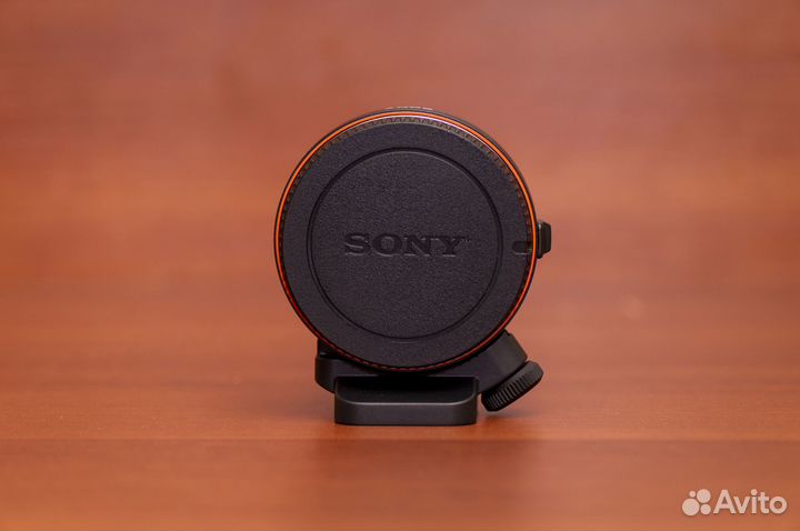 Беспроводной микрофон JBL Microphone Wireless