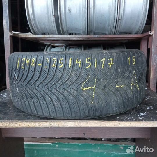 Hankook Winter I'Cept RS2 W452 225/45 R17
