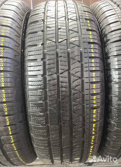 Continental CrossContact LX 215/65 R16 98H