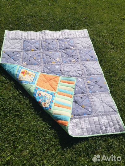 Лоскутное детское одеяло 134*104 ручная работа