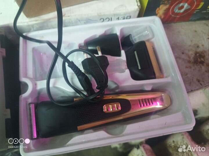 Машинка для стрижки+бритва+триммер