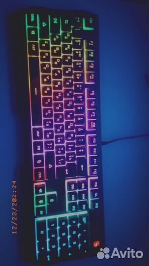 Клавиатура bloody с RGB подсветкой