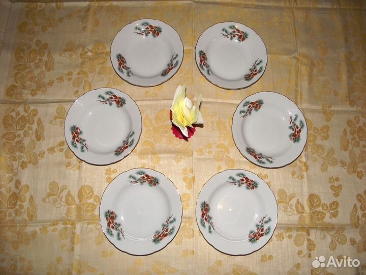 Фарфоровые тарелки - япония