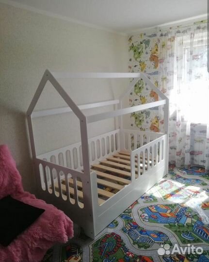 Детская кровать - домик