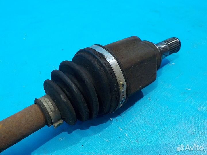 Привод колеса передний правый Nissan Juke (F15) 20