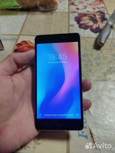 Телефон Xiaomi redmi 4 pro
