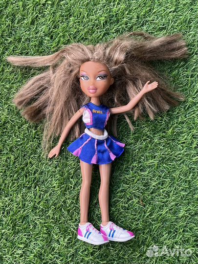 Кукла Bratz Жасмин