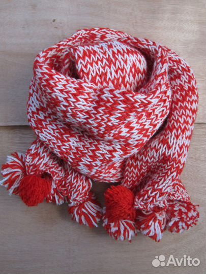 Шарф вязанный