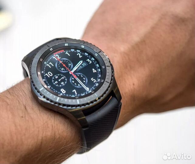 Samsung Gear S3 Frontier в хорошем состоянии
