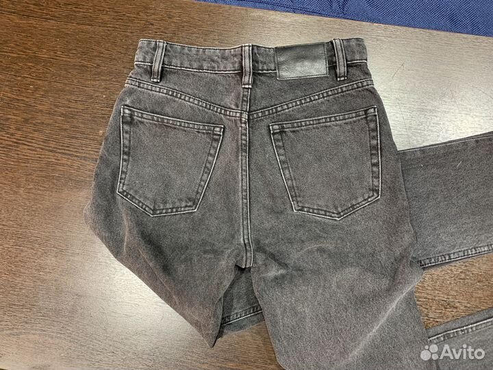 Джинсы zara