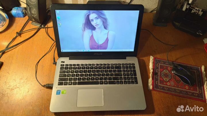 Ноутбук asus x555l