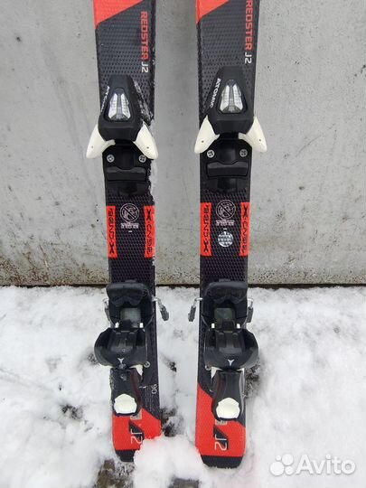 Детские горные лыжи atomic redster J2 90