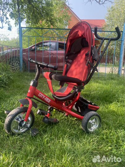 Велосипед детский трех колесный