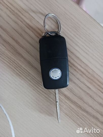 Ключ от автомобиля golf 4 (гольф),лада